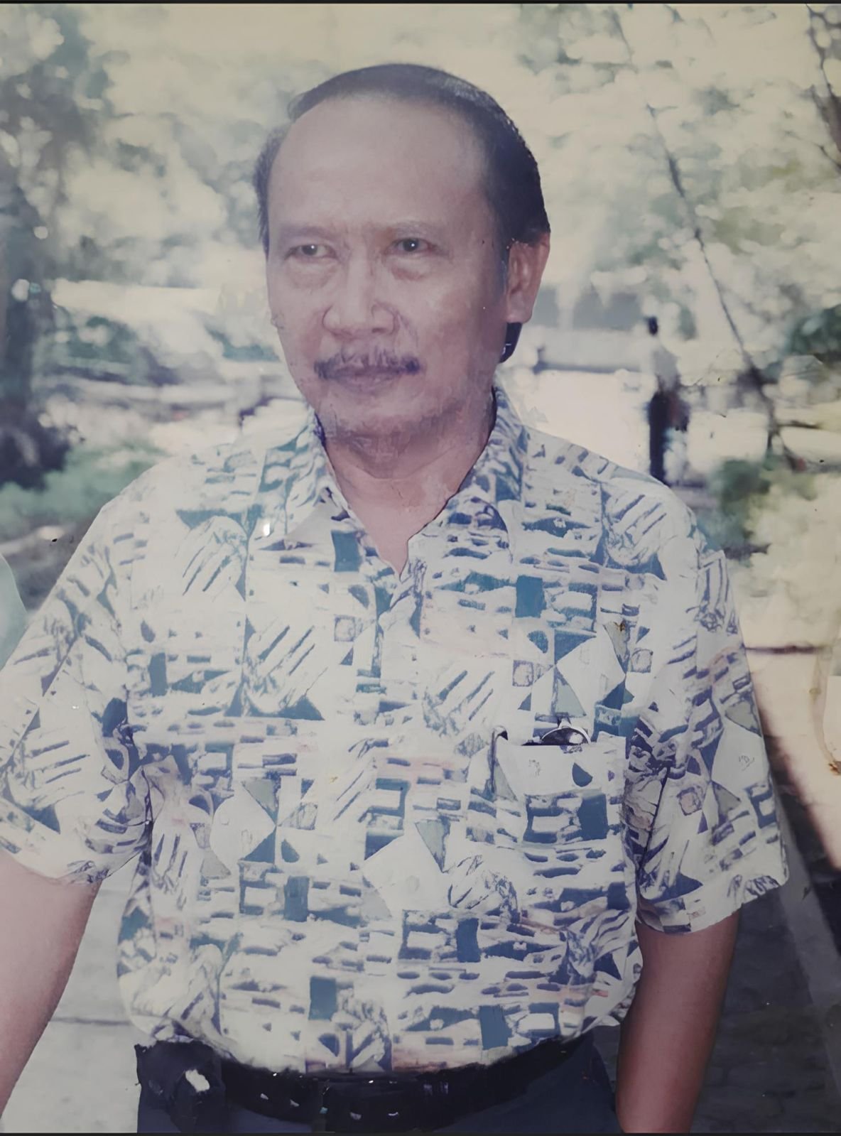 Sukarya Prawiradirja, Founder of Cakra Bhasa